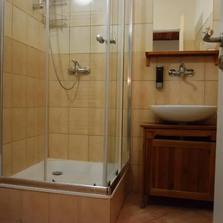 Privat Konukevi 3*